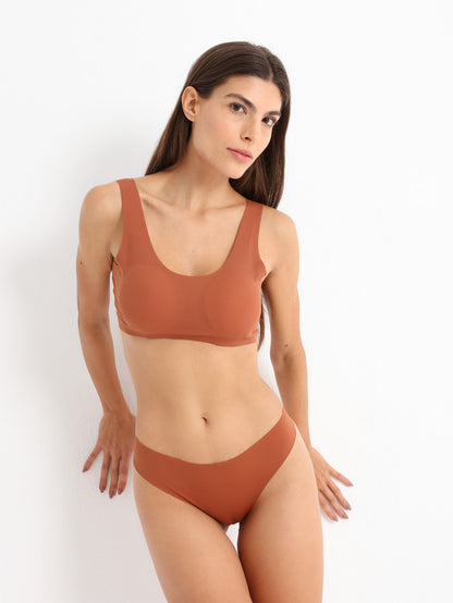 Seamless Elegance Thong Skin Tan