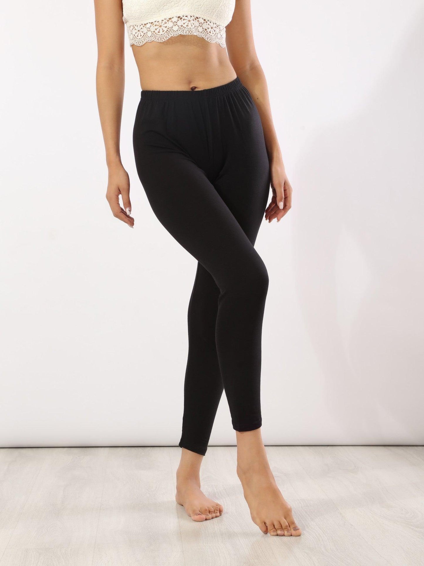 Chantelle's Basic Leggings
 Black