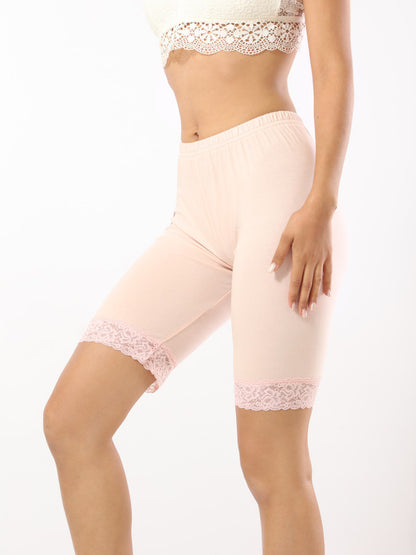 Chantelle's Lacy Biker Shorts Pink