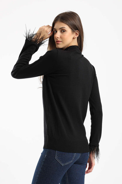 Pullover with Fringed cuffs