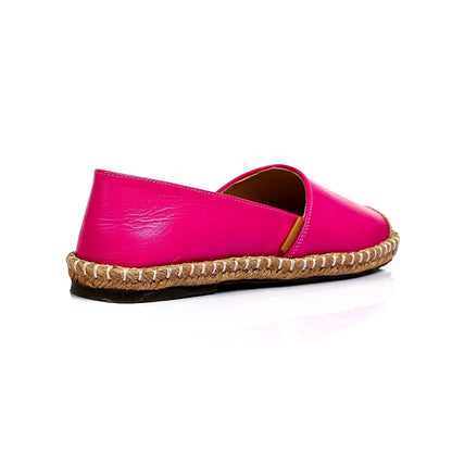 Straw Toe-Tips Detail Slip On Flats