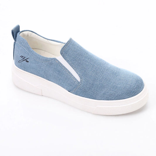 Slip-On Sneakers