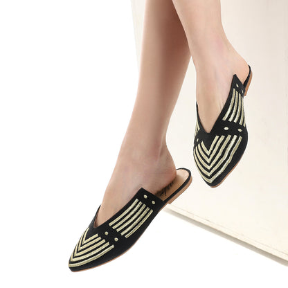 Pointed Toecap Flat Canvas Mules