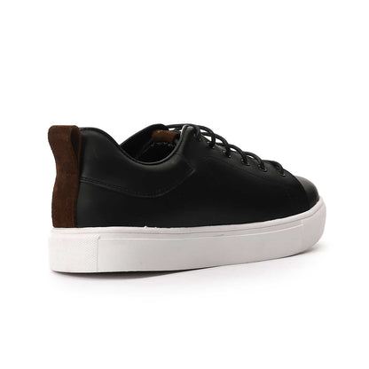 Leather Lace Up Round Toecap Flat Sneakers - Black
