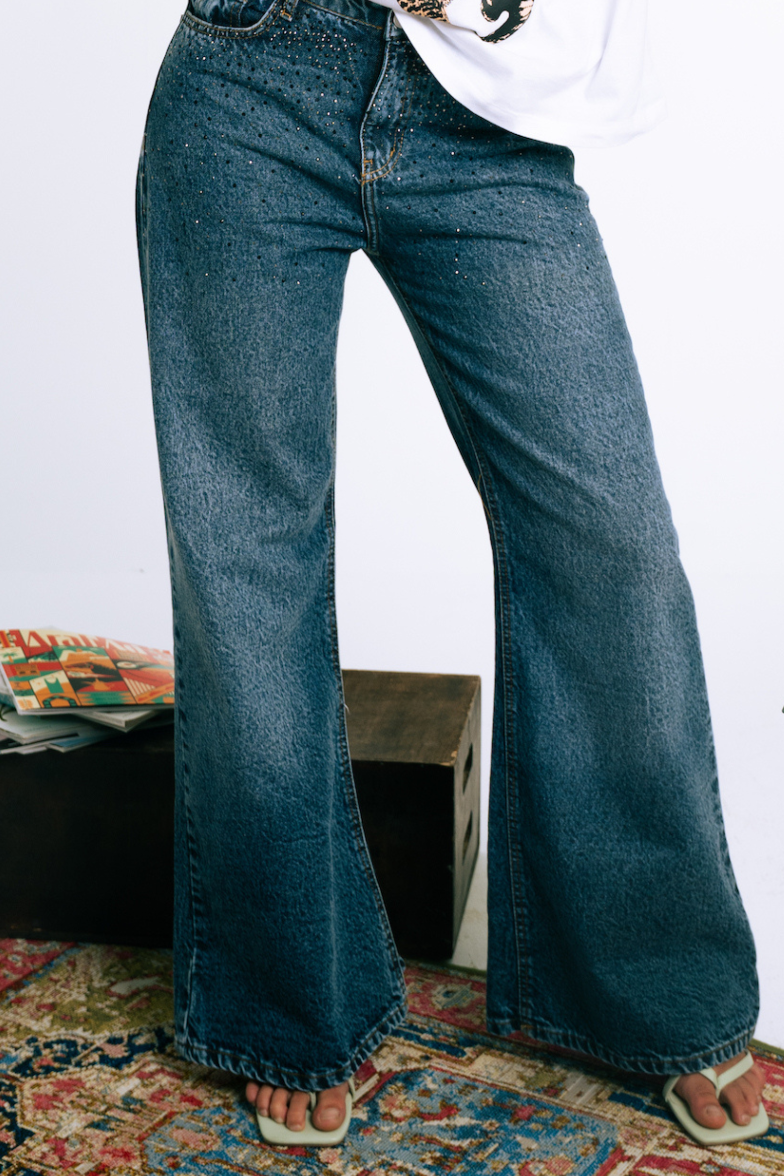 Embellished Wide Jeans - Royal Blue