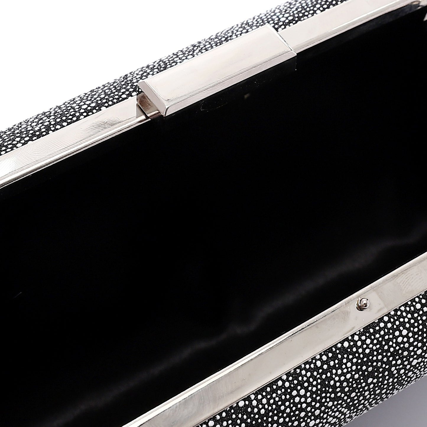 One Main Compartment Synthetic Glittery Clutch