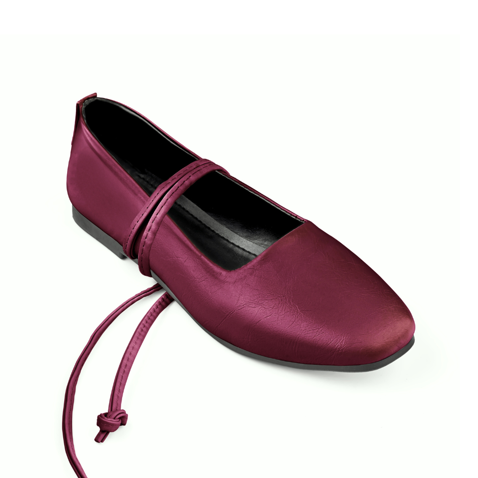 Bailatira Scrunched Burgundy Flats