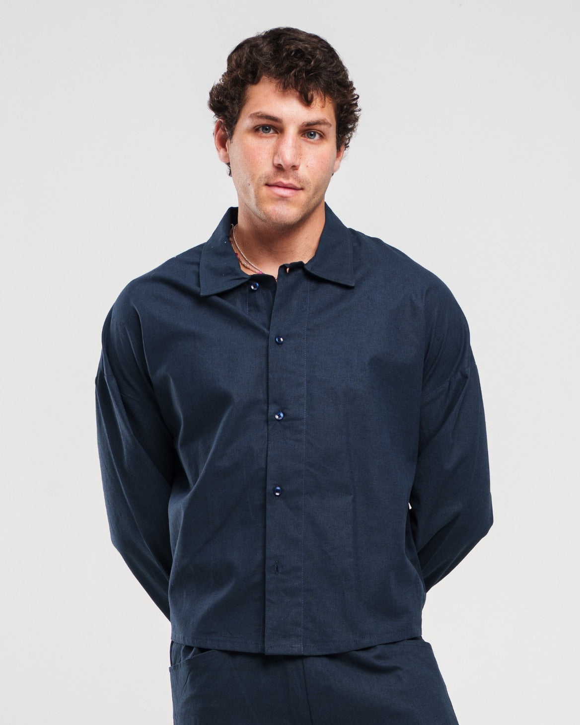 Linen Long-Sleeve Button-Up Shirt – Navy