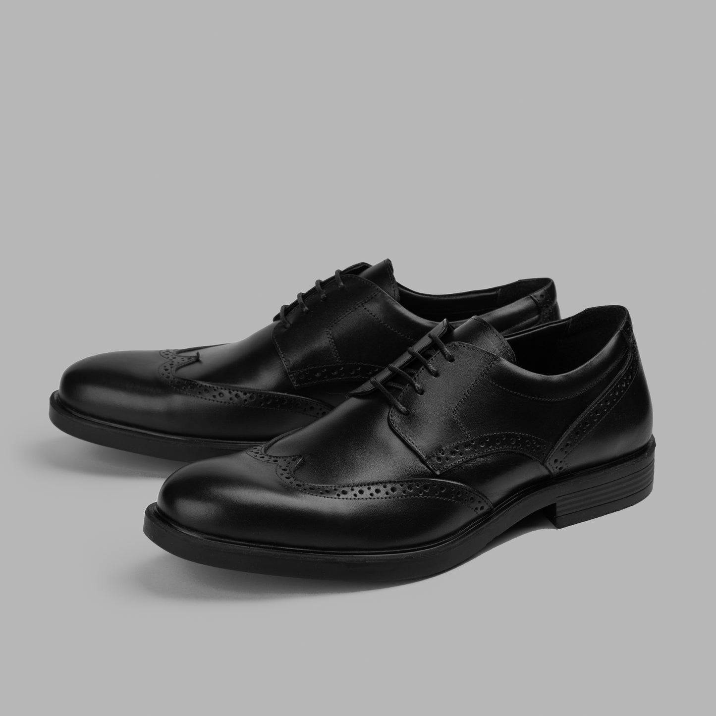 Brio Genuine Lace-Up Shoe