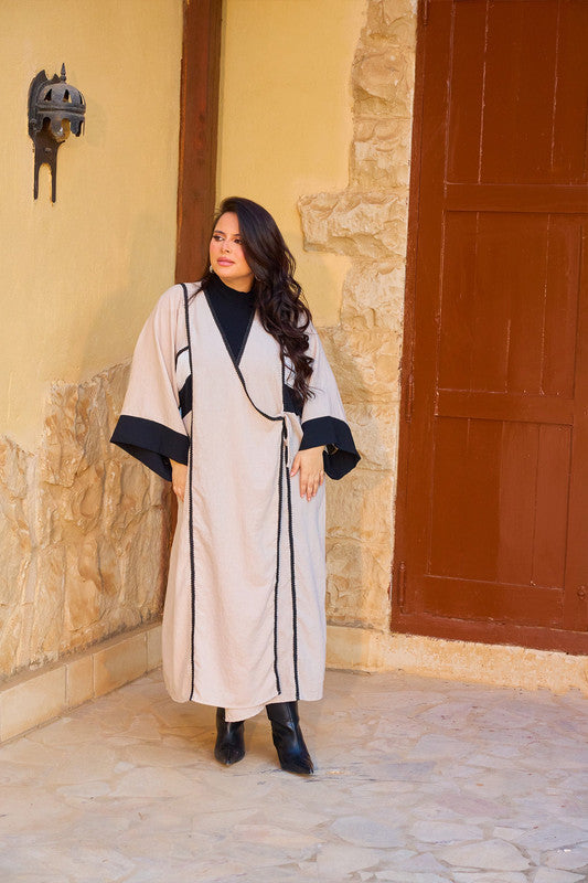 Contrast Panels Lace Detail Kimono – Light Beige