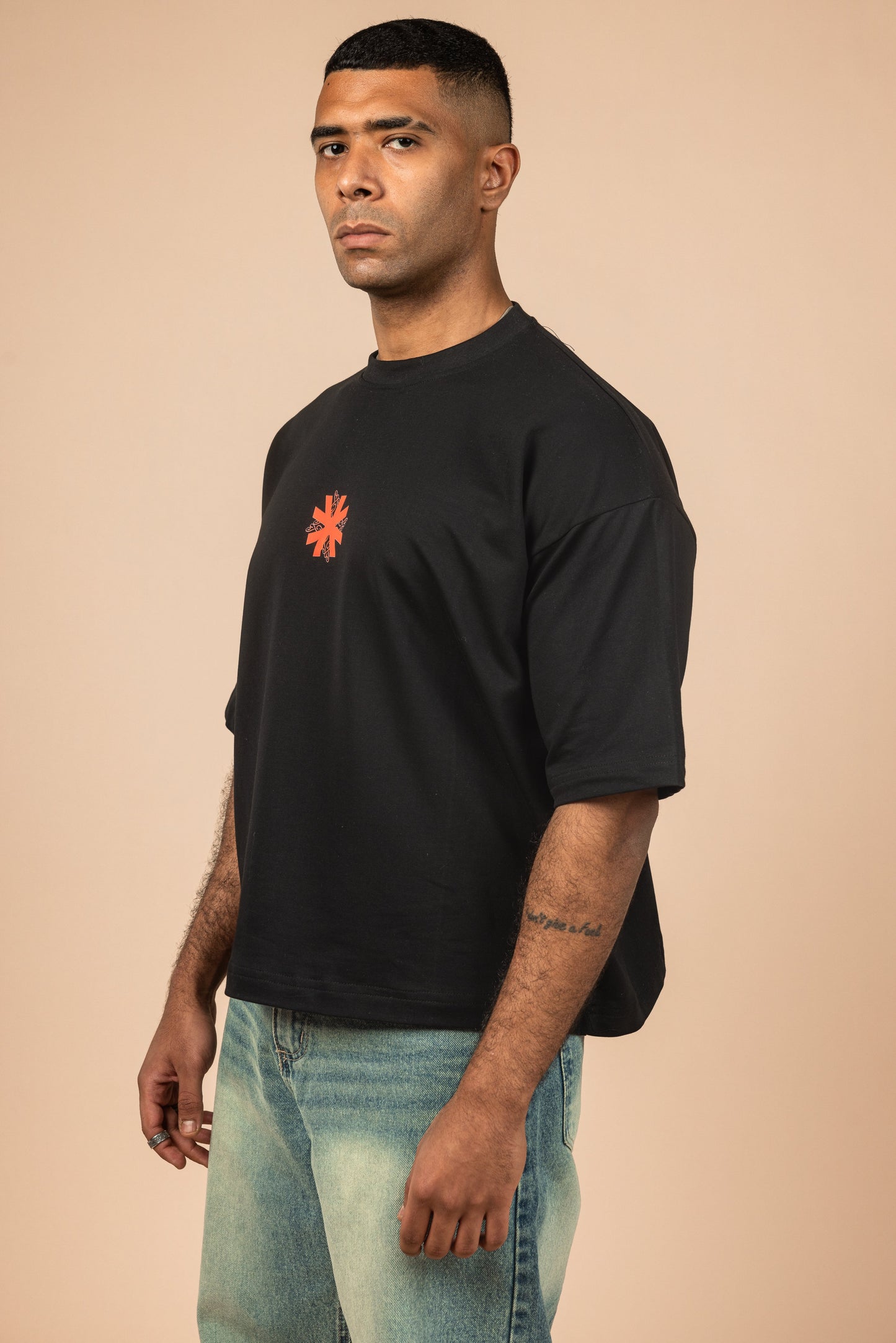 Unconventional Boxy Fit Tee - Black