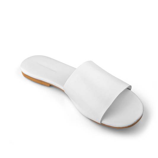 Basica White Slippers