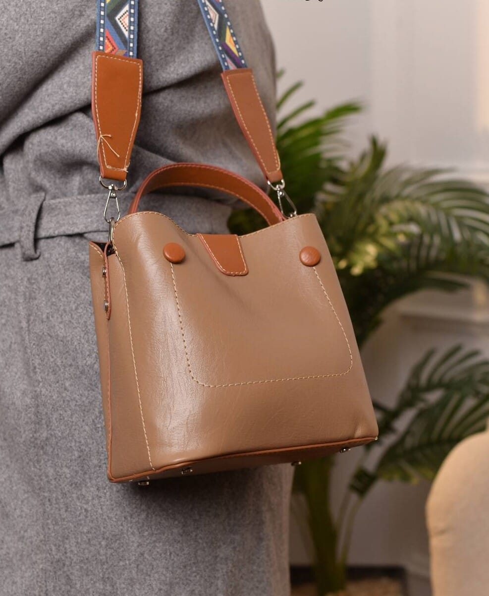 Faux Leather Hand Bag with Cross Hand – Café