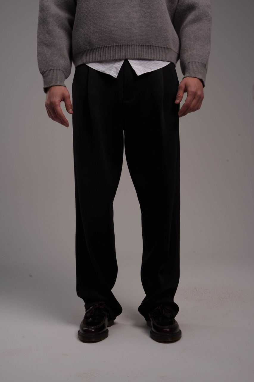 Woven Regular-Fit Trousers – Black