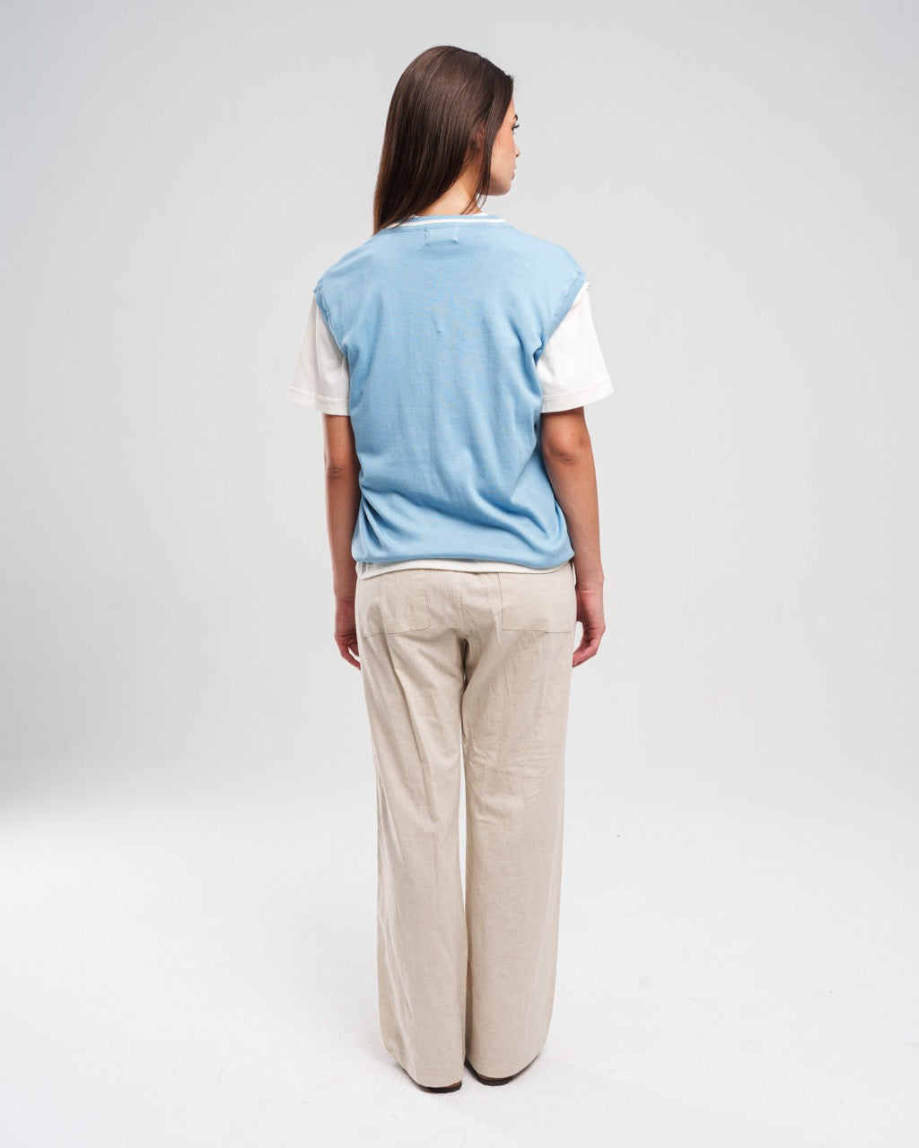 Knit Solid V-Neck Sweater Vest – Light Blue