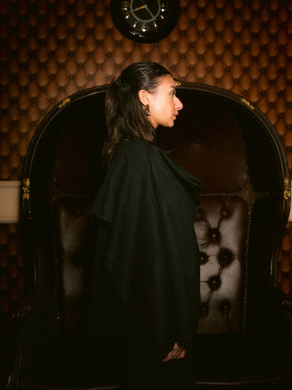 Suede Solid Poncho – Black