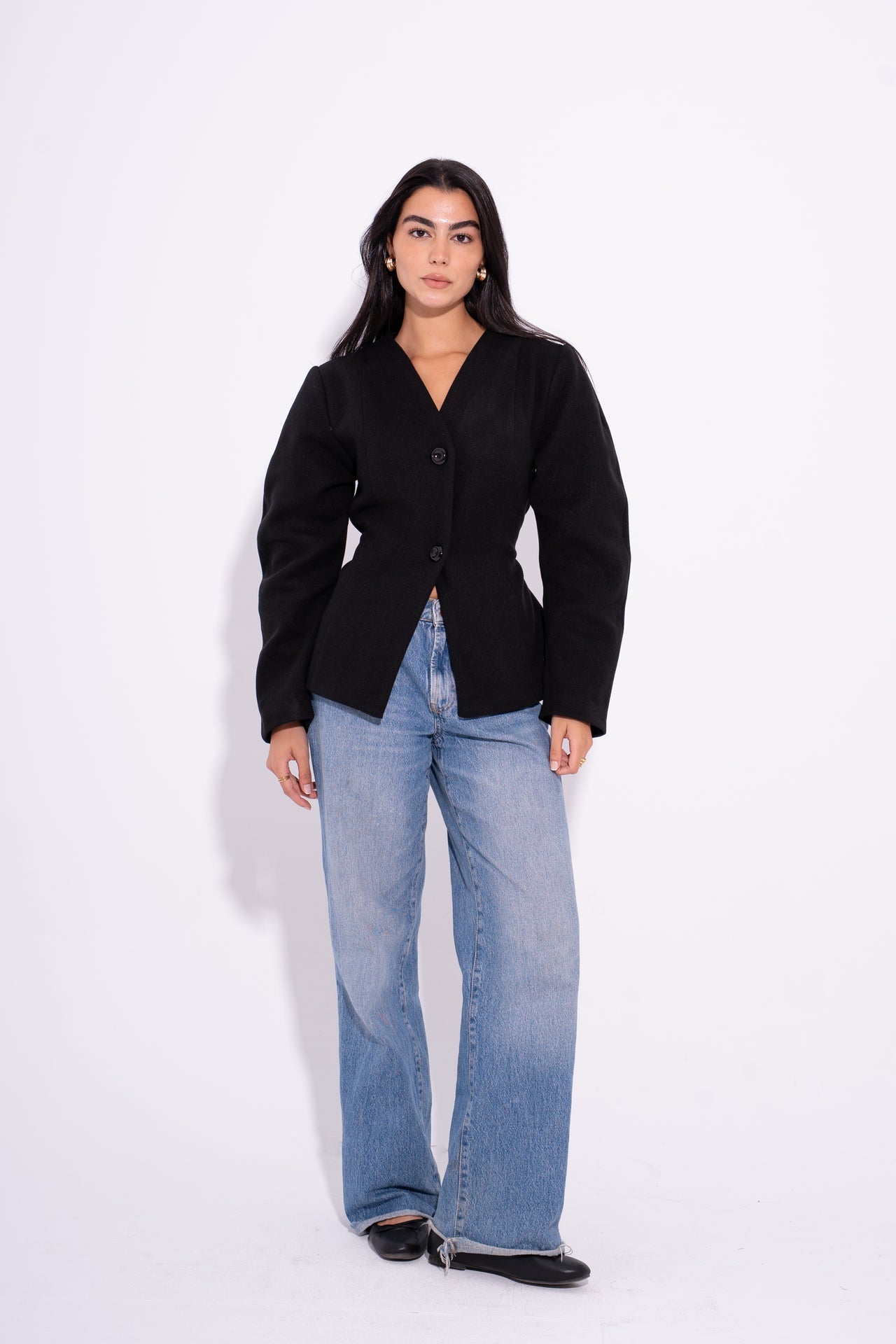 Wool Buttoned Tailored Blazer – Black