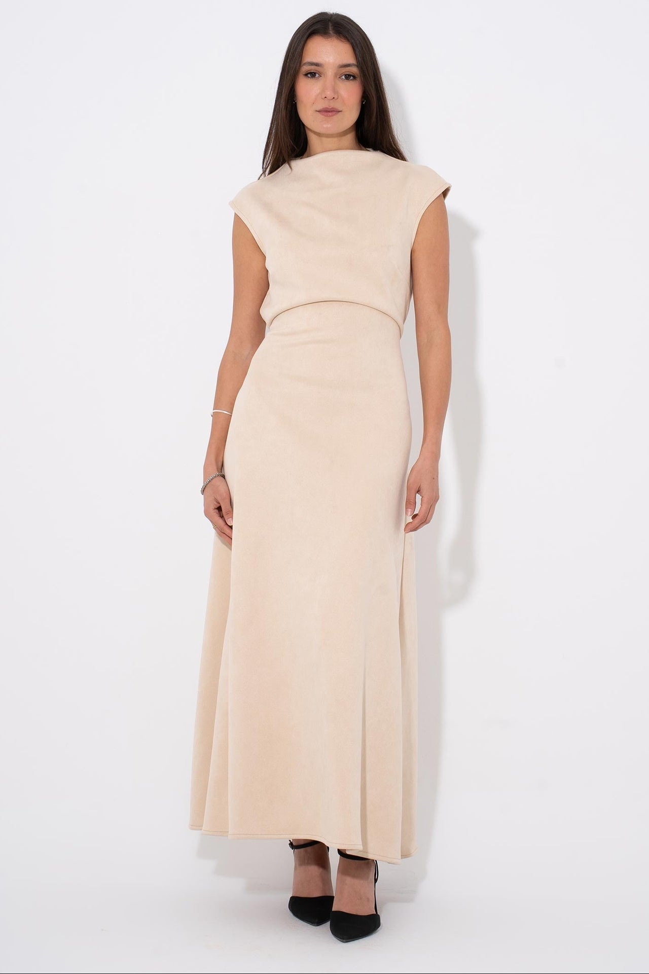 Chic Sleeveless Maxi Dress - Beige