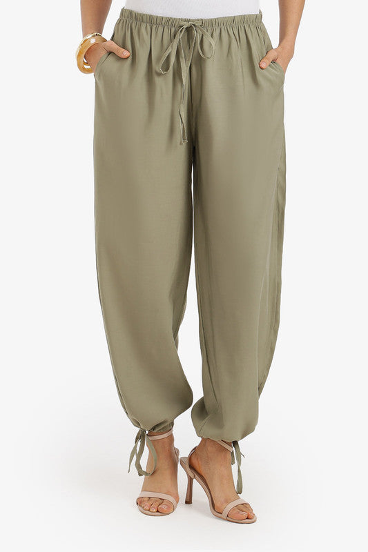 Plain Adjustable Waist Cinched Pants – Olive