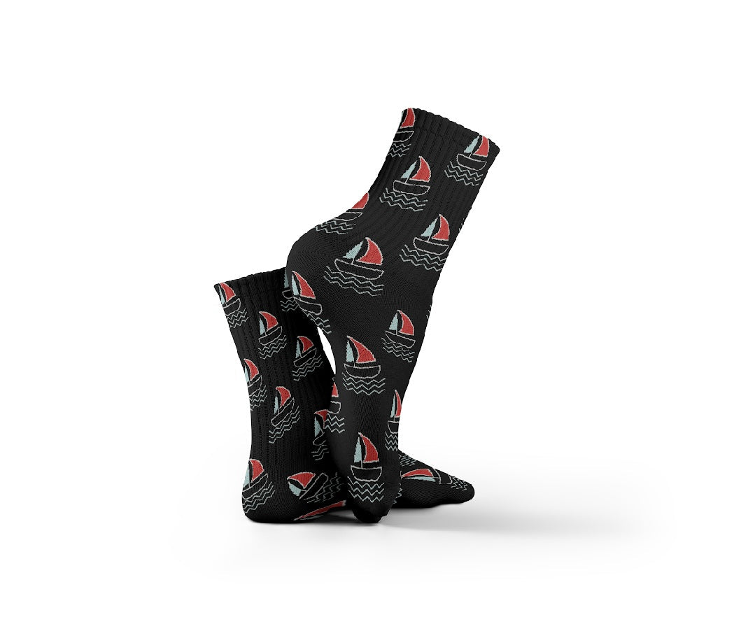 Cotton Waves & Sails Pattern Crew Socks - Multicolor