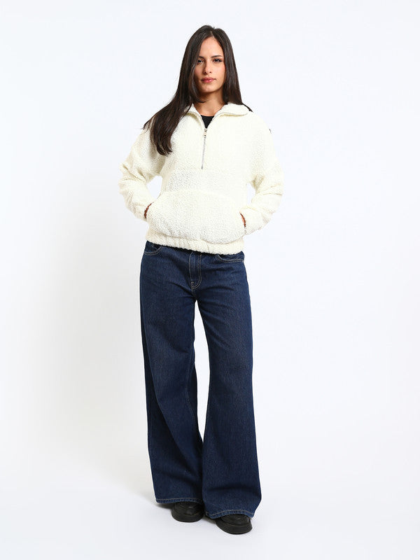 Teddy Fur Plain Half-Zip Sweatshirt – White