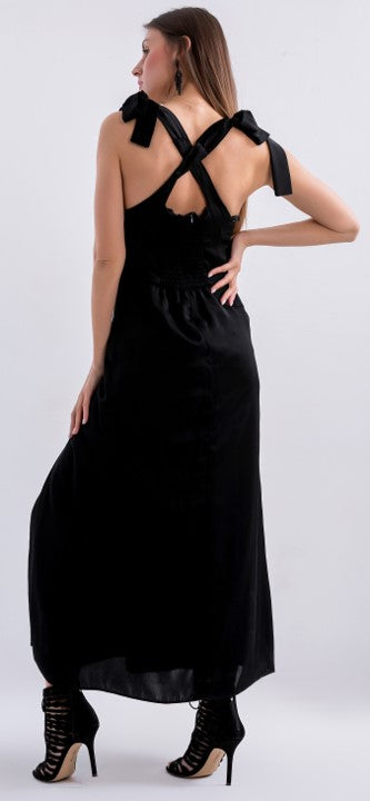 Long black dress