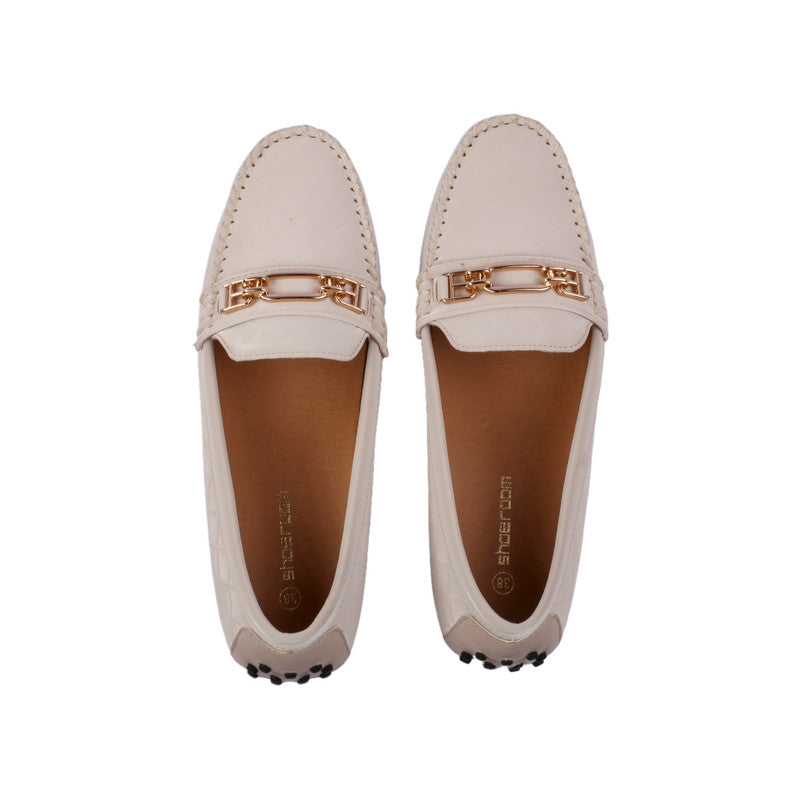 Textured Leather Flat Shoes