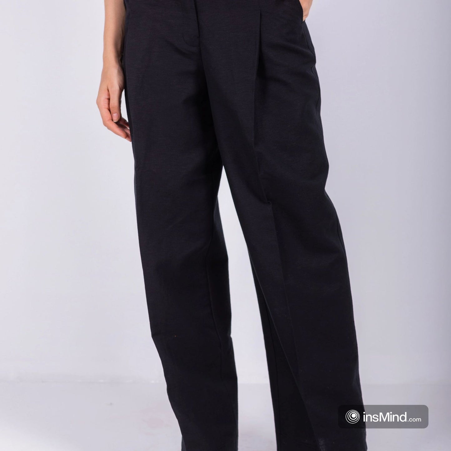 Linen Wide-Leg Trousers – Black