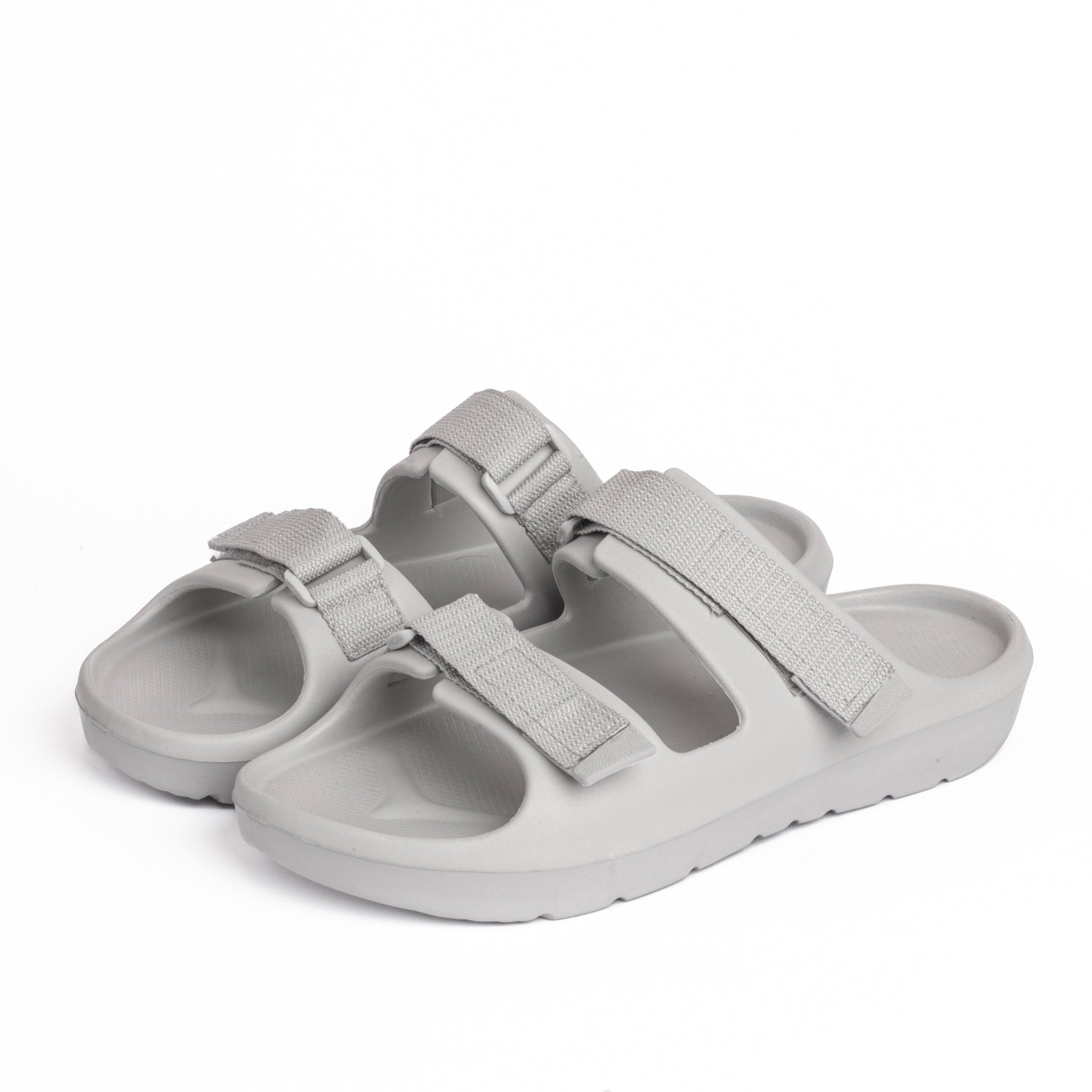 EVA SCOOTCH Men Slippers - Grey