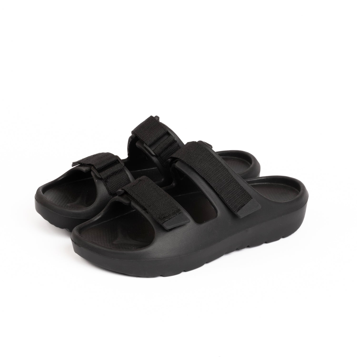 EVA SCOOTCH Men Slippers - Black