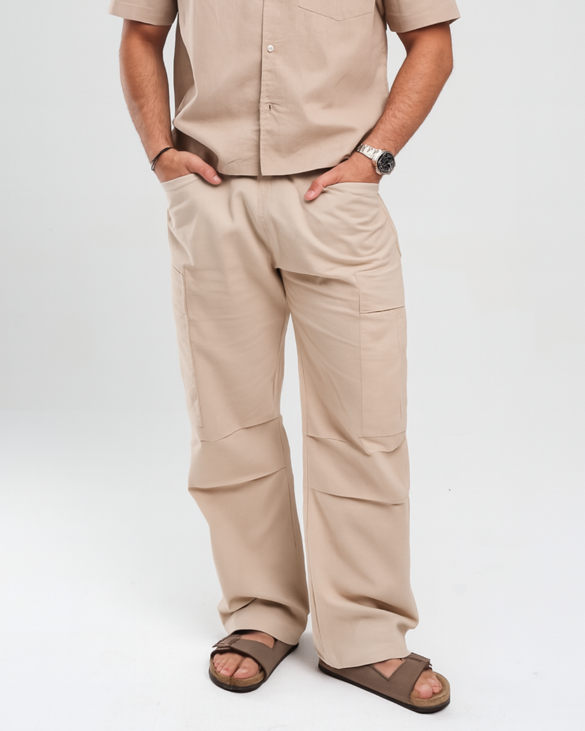 Linen Wide-Leg Cargo Trousers - Beige