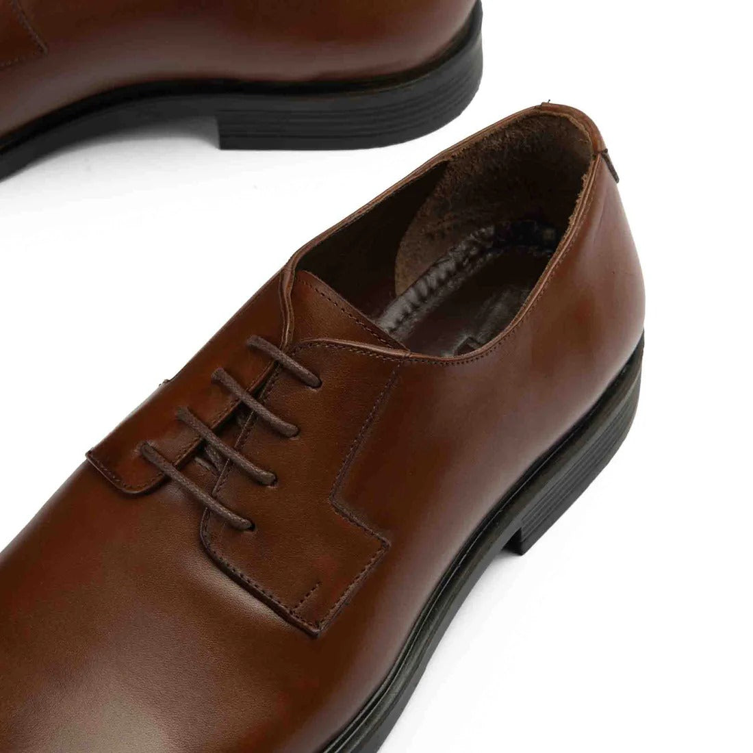 Classic Leather Derby Toe Shoes-Havana