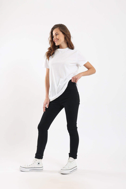 Basic Cotton T-Shirt - Carina - ÙƒØ§Ø±ÙŠÙ†Ø§