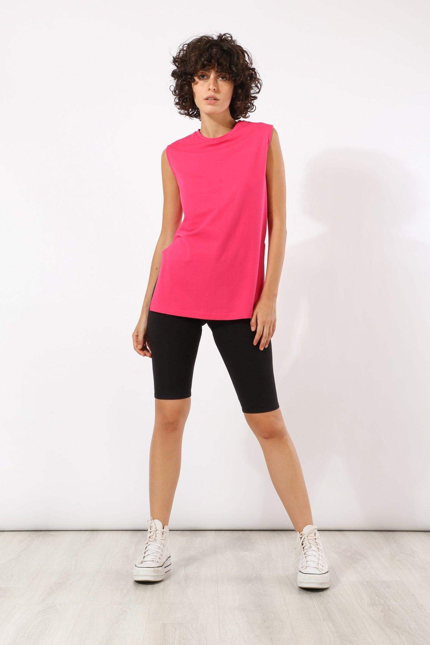 Basic Round Neck Top - Carina - ÙƒØ§Ø±ÙŠÙ†Ø§