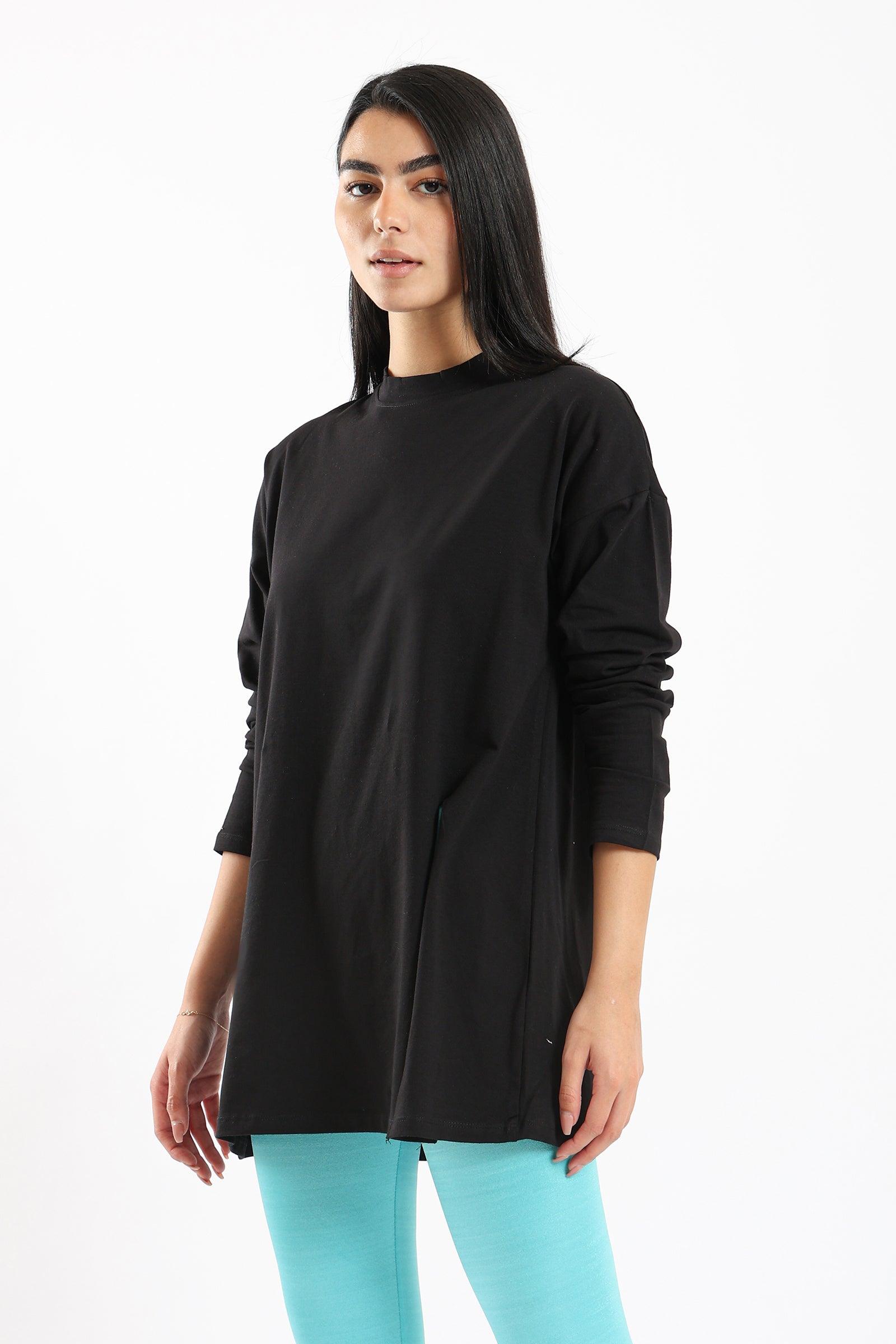 Basic Top With Front Slit - Clue Wear
