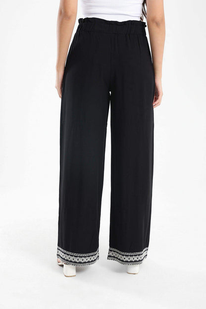 Black Pants with Embroidery Hem - Carina - ÙƒØ§Ø±ÙŠÙ†Ø§