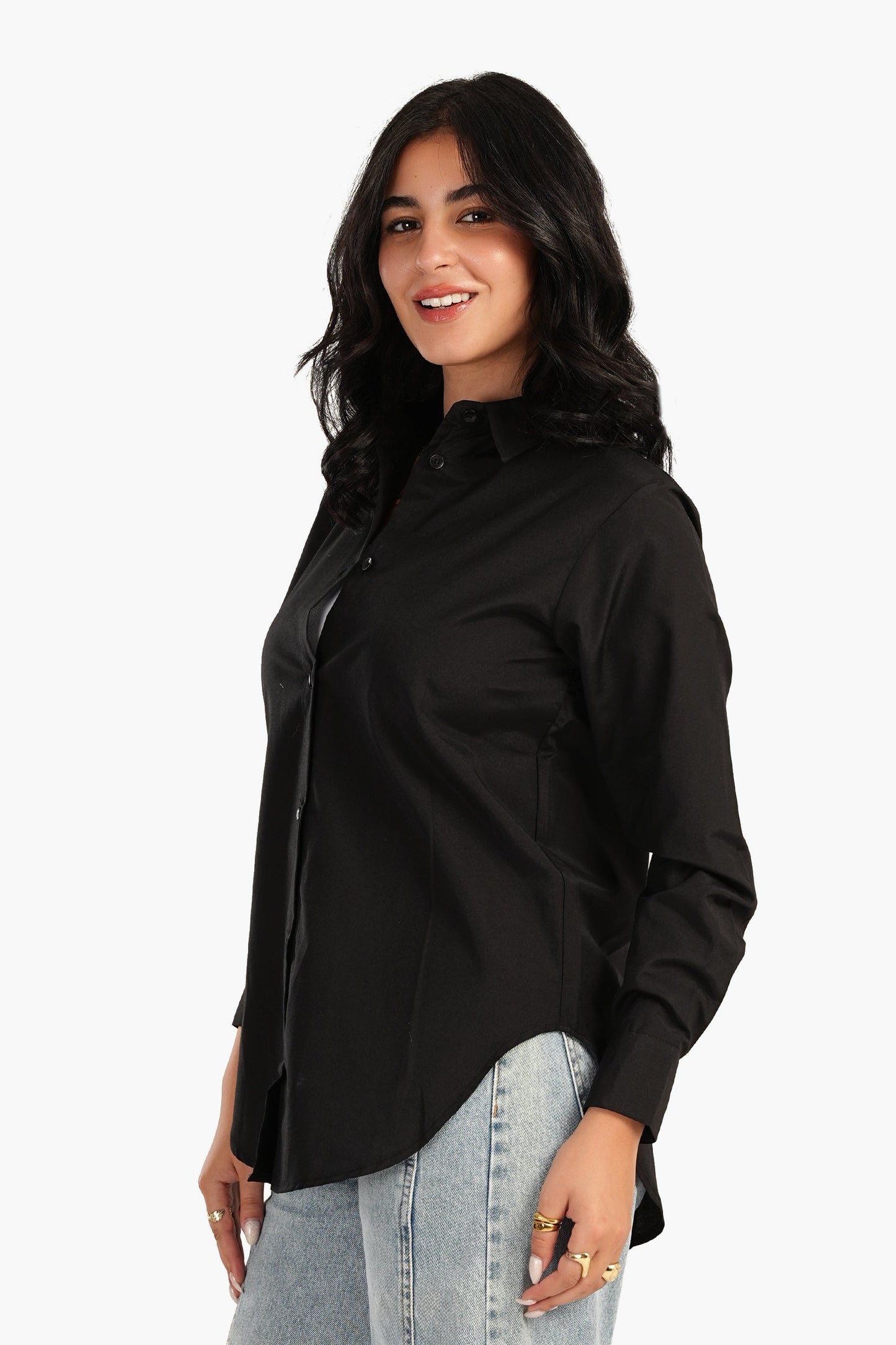 Basic Shirt with Round Hem