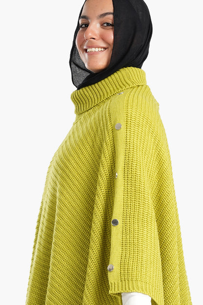 Poncho with Shoulder Buttons