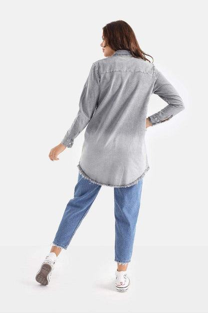 Denim Long Sleeved Shirt With Frayed Hem - Carina - ÙƒØ§Ø±ÙŠÙ†Ø§