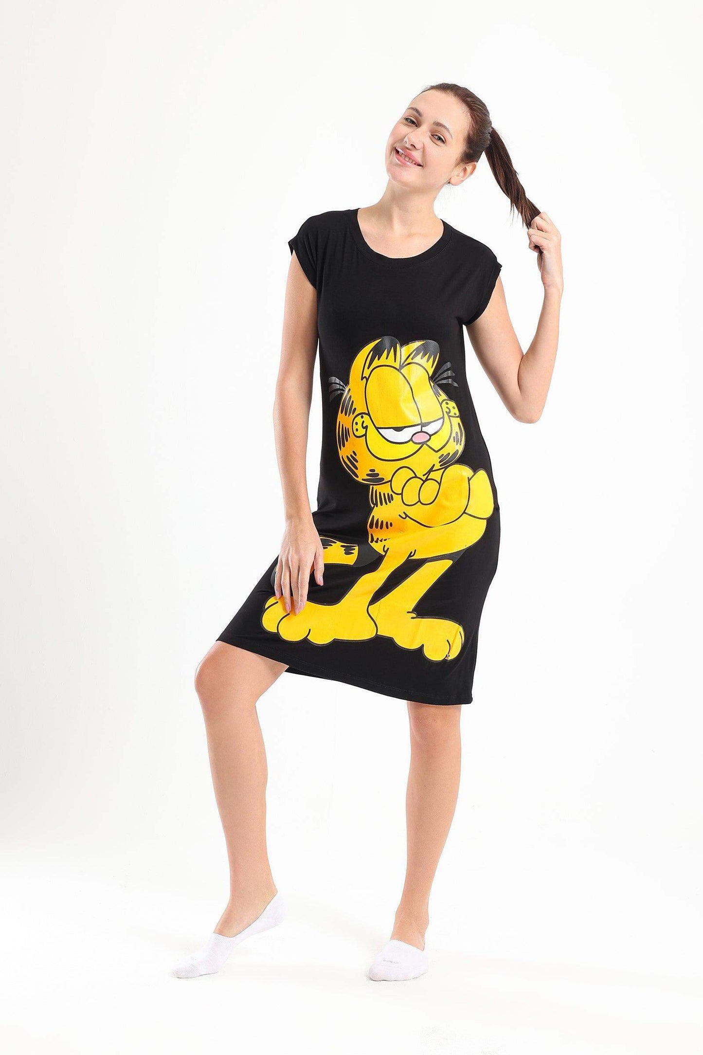 Garfield Printed Nightgown - Carina - ÙƒØ§Ø±ÙŠÙ†Ø§