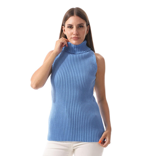 Sleeveless Wool Pullover With Crew Neck