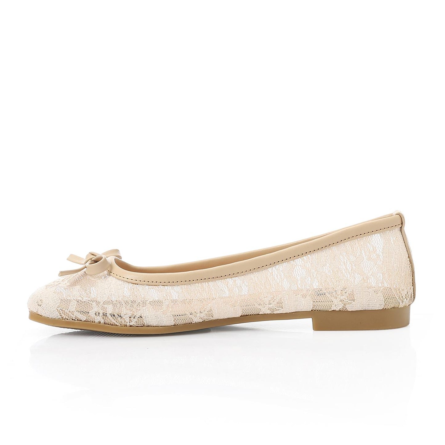 Leather & Lace Floral Ballet Flats – Beige