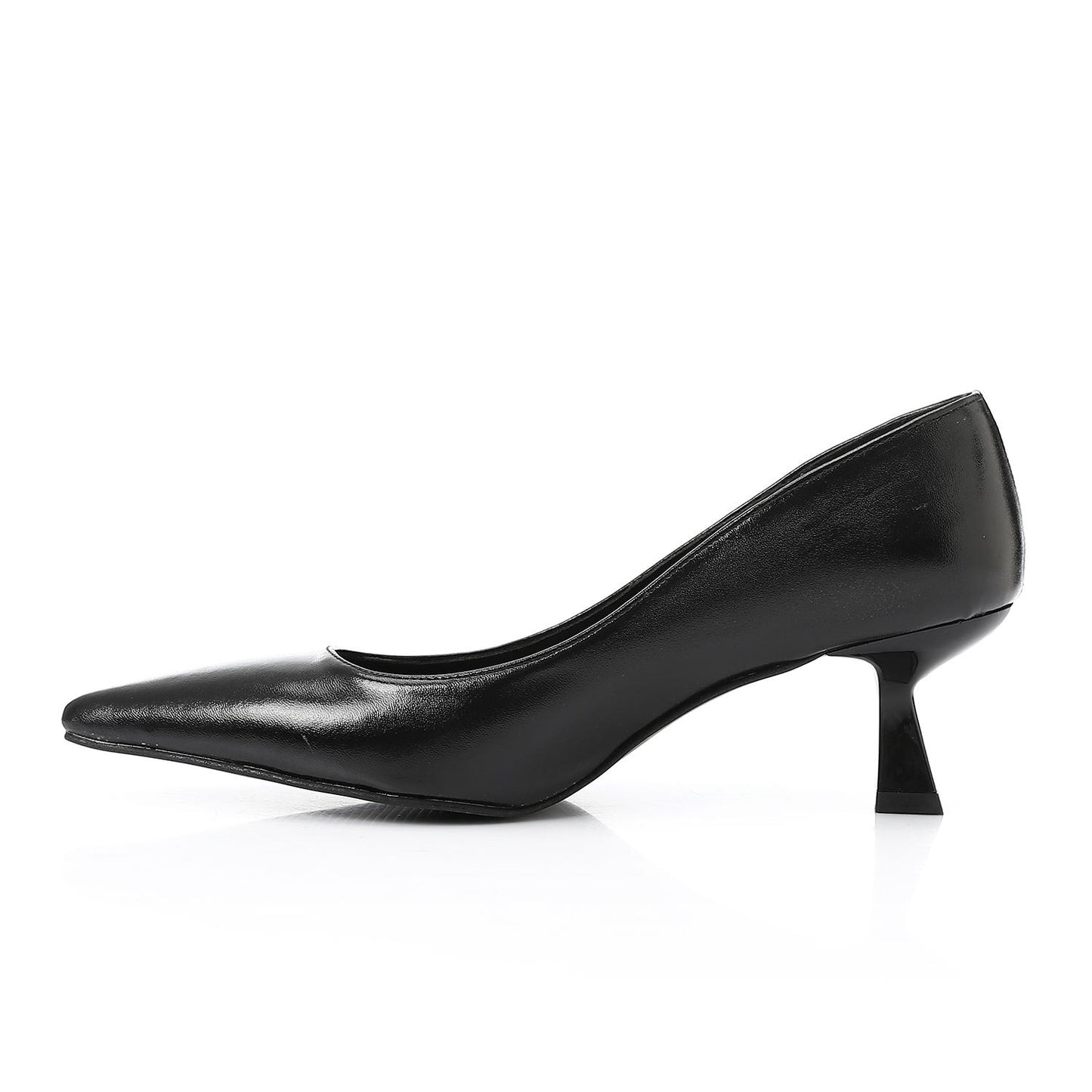 Leather Solid Pointed-Toe Pumps – Black