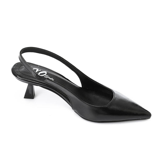 Leather Solid Slingback Pointed-Toe Pumps – Black