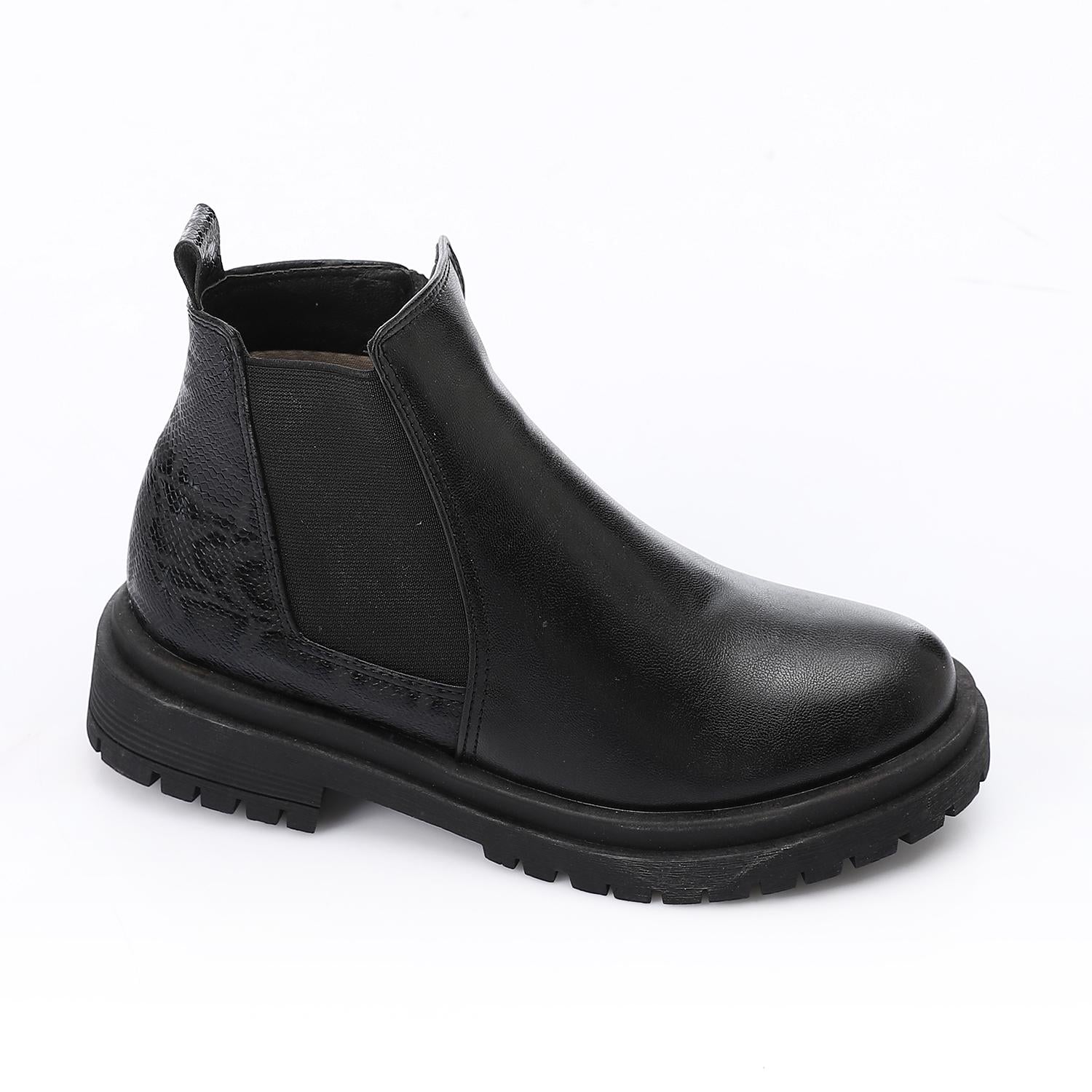 Croc-Embossed Side-Zip Ankle Boot – Black