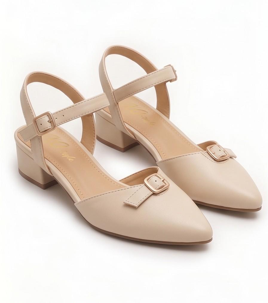 Buckle Detail Slingback Block Heel Pumps – Beige