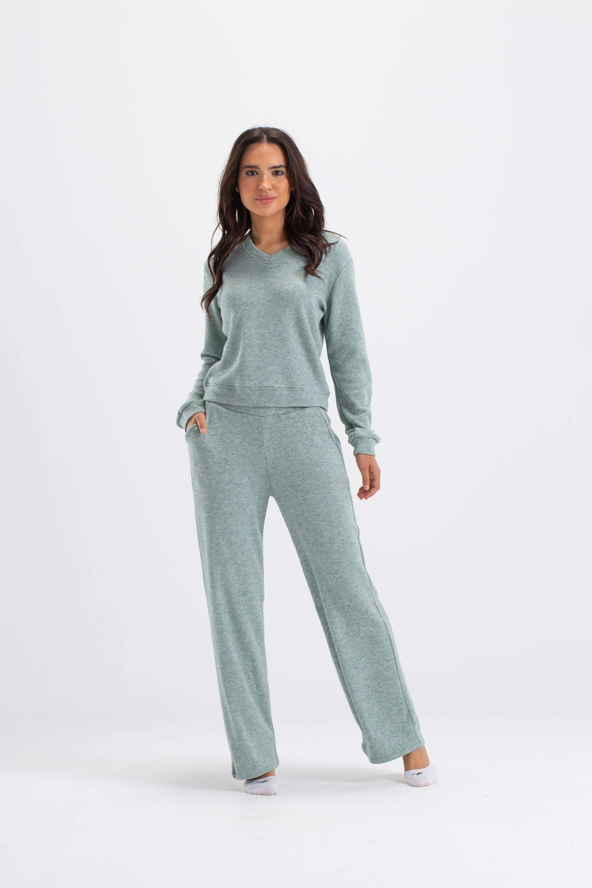 Heather V-Neck Pyjama Set - Carina - ÙƒØ§Ø±ÙŠÙ†Ø§