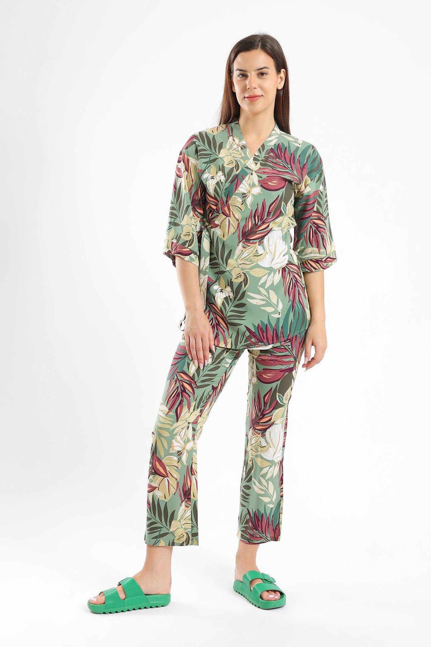 Leafy Printed Pyjama Set - Carina - ÙƒØ§Ø±ÙŠÙ†Ø§