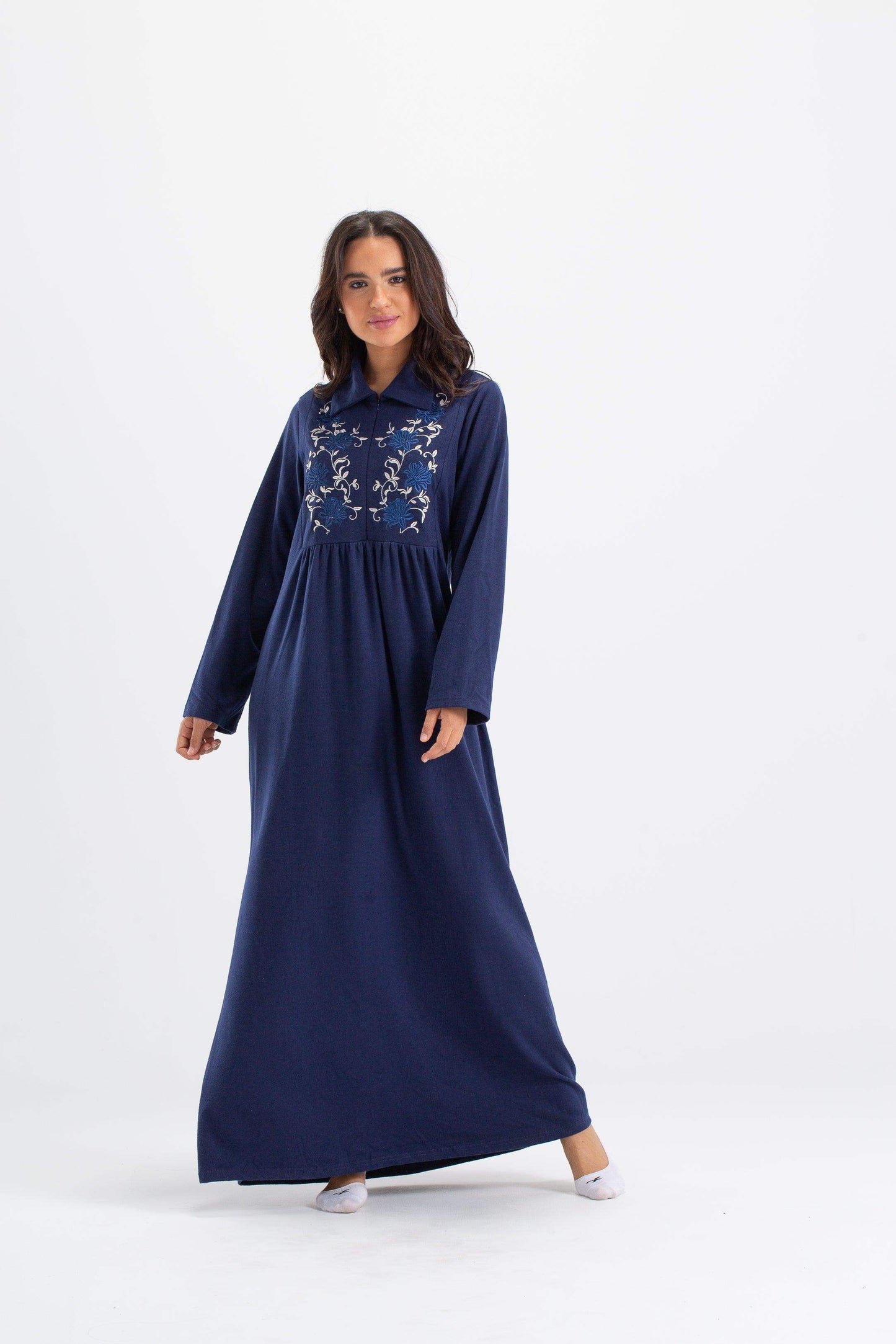 Long Nightgown with Chest Embroidery - Carina - ÙƒØ§Ø±ÙŠÙ†Ø§