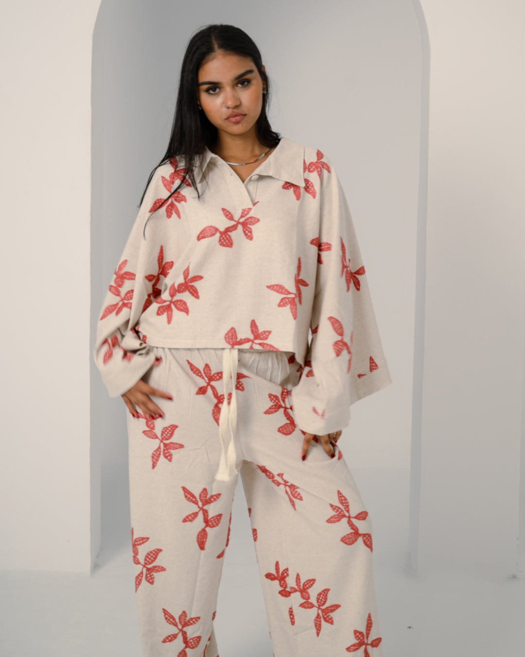 Linen Oversized Floral Print Set – Beige & Red